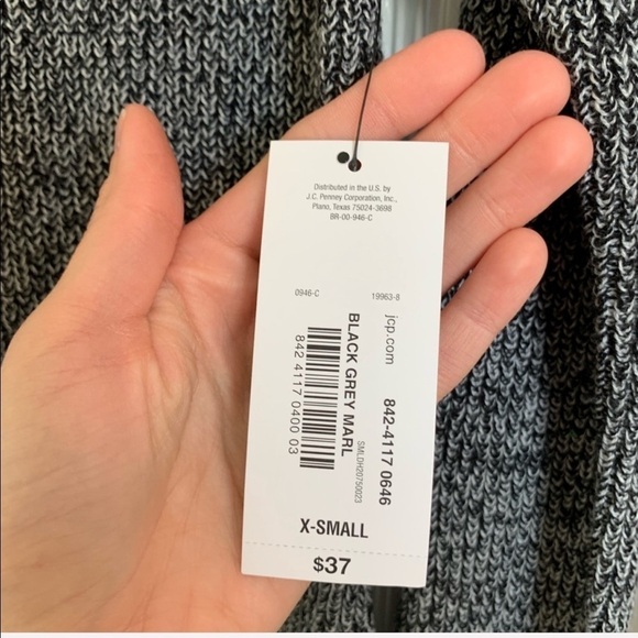 NWT A.N.A Grey & Black Oversized Sweater - Picture 5 of 7